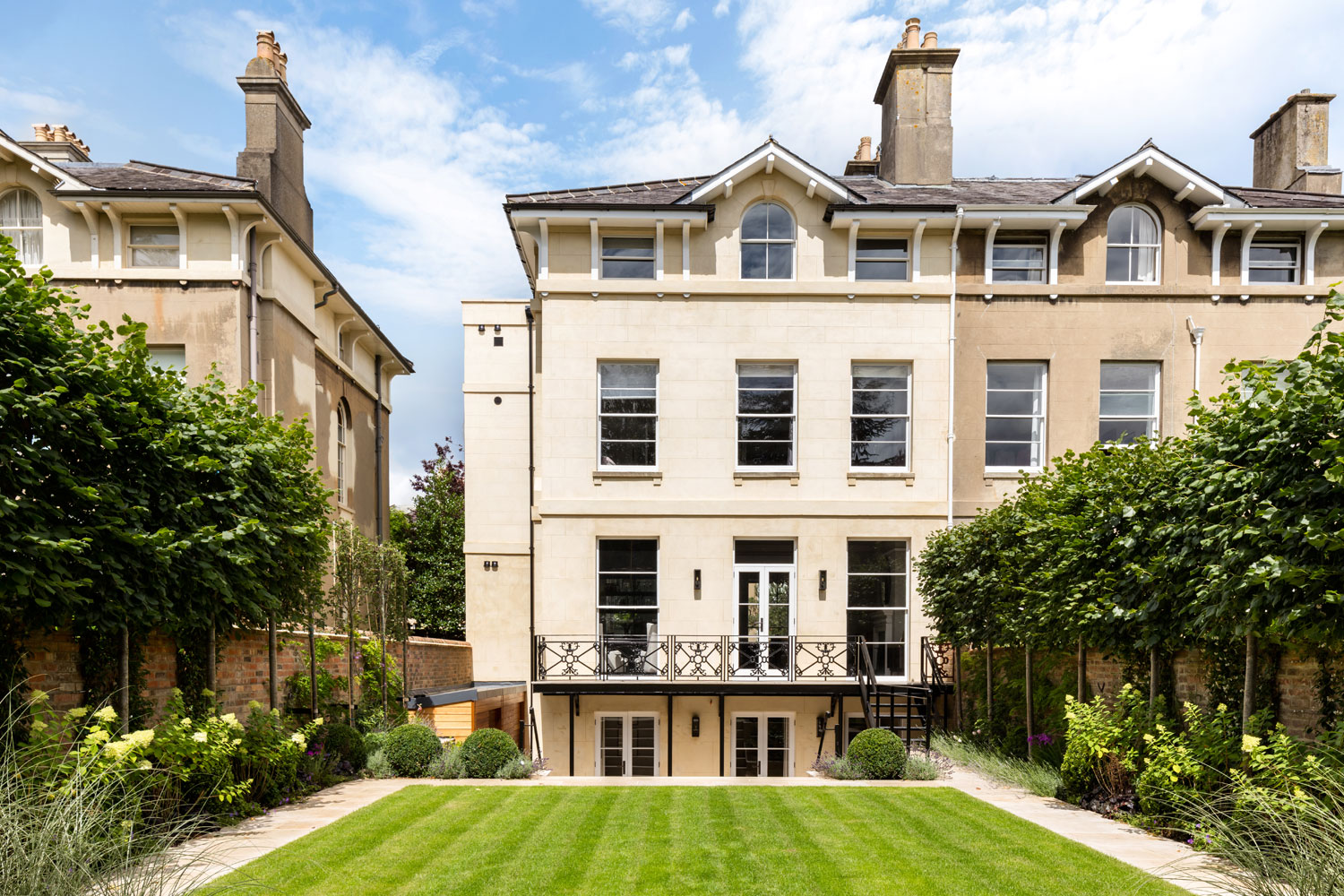 REFURBISHMENT IN OXFORD’S MOST FAMOUS CRESCENT